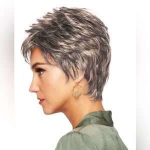 Rachel Welsh WINNER Stylish Gray Pixie Cut Wig R119G Gradient Smoke